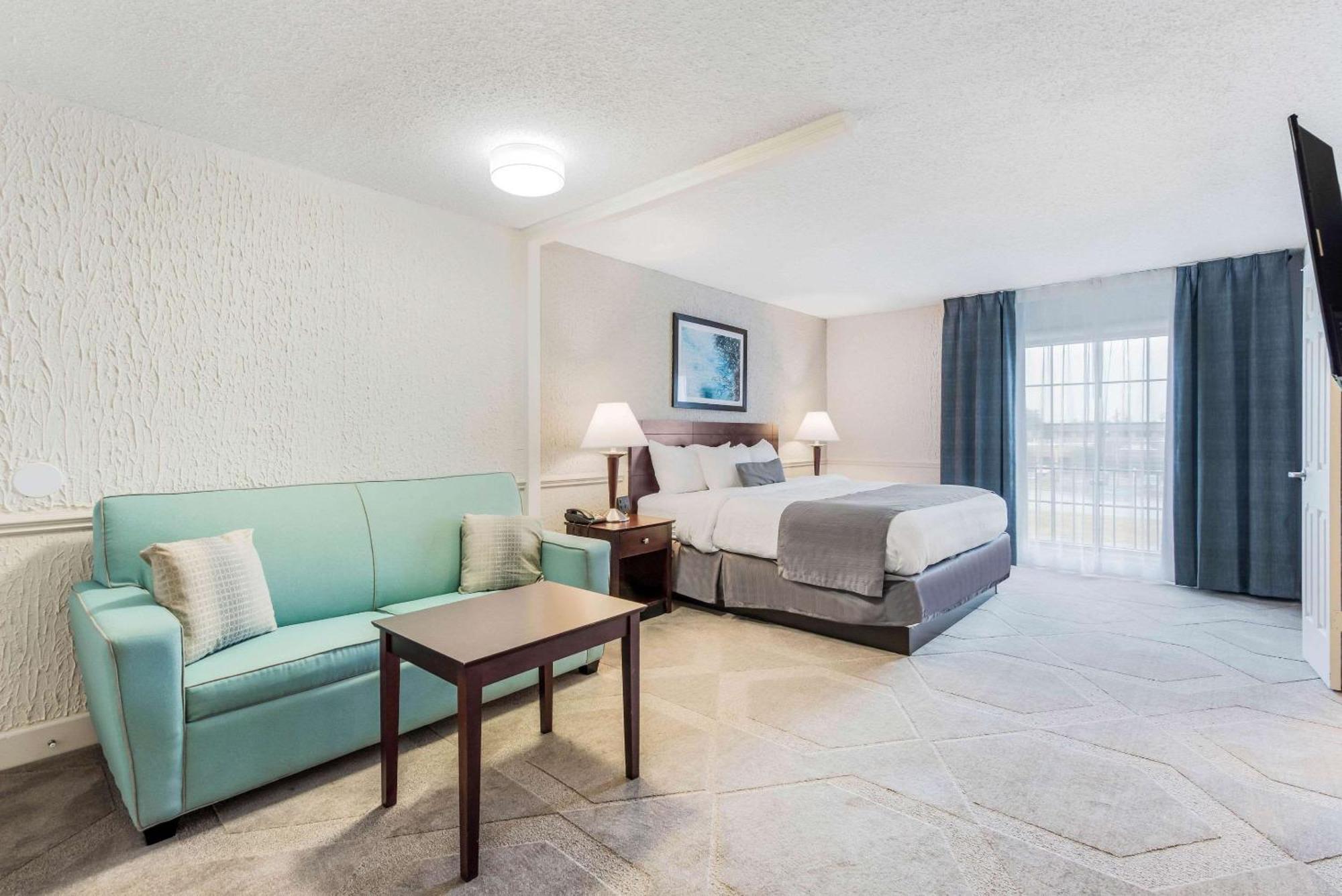 The Blu Hotel Blue Ash Cincinnati, Ascend Hotel Collection エクステリア 写真