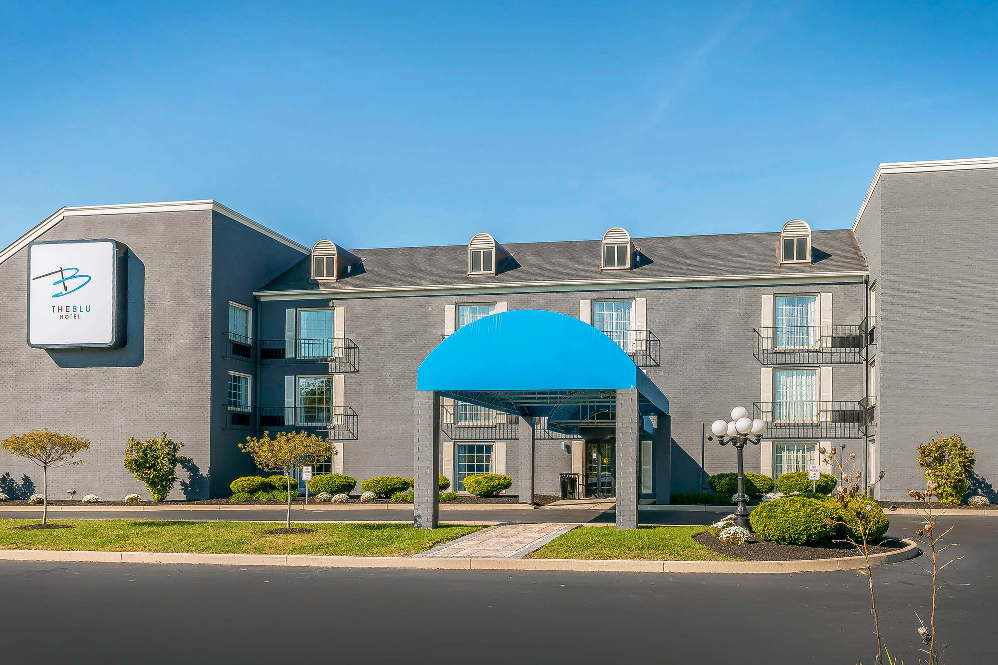 The Blu Hotel Blue Ash Cincinnati, Ascend Hotel Collection エクステリア 写真