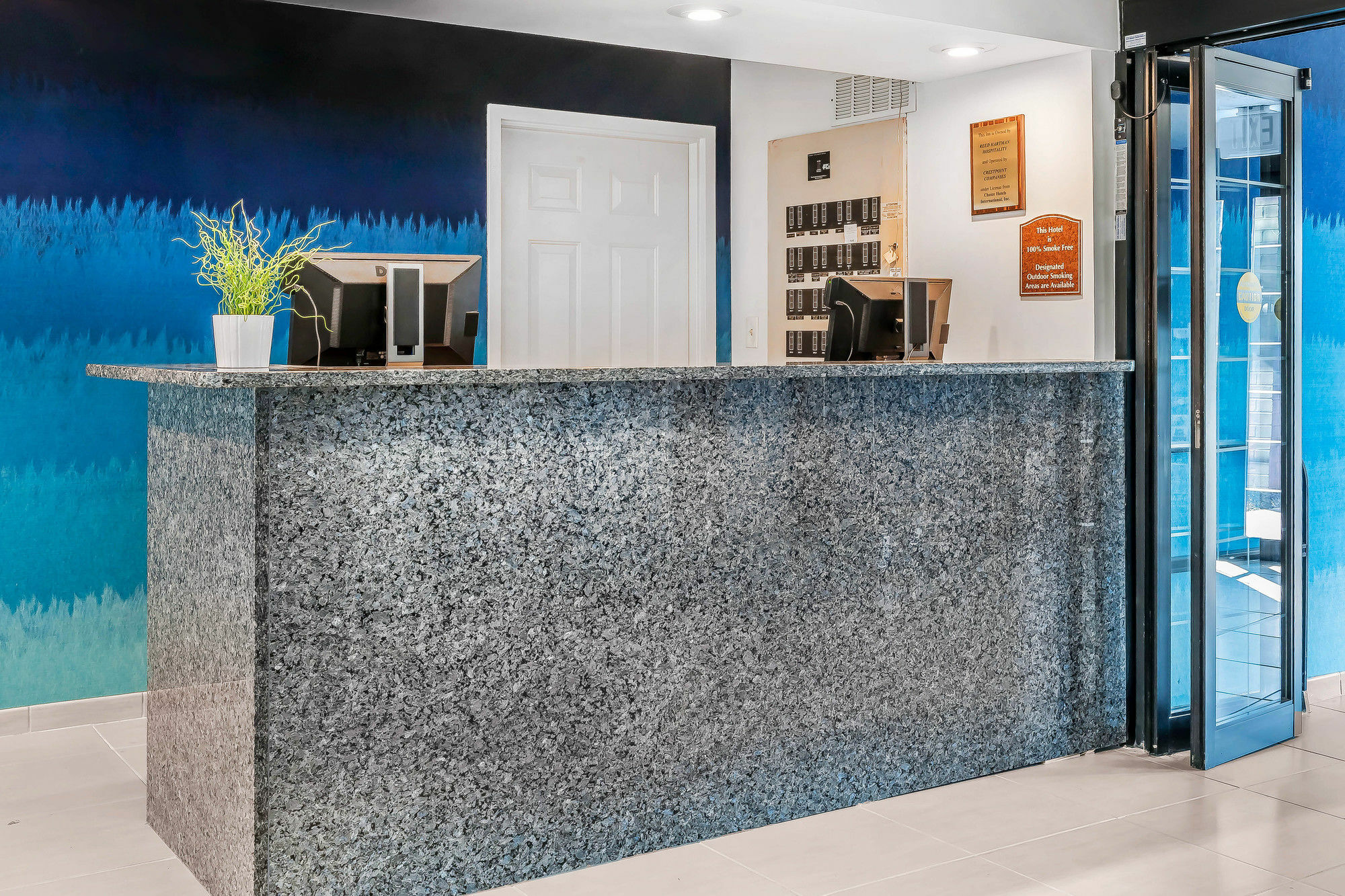 The Blu Hotel Blue Ash Cincinnati, Ascend Hotel Collection エクステリア 写真