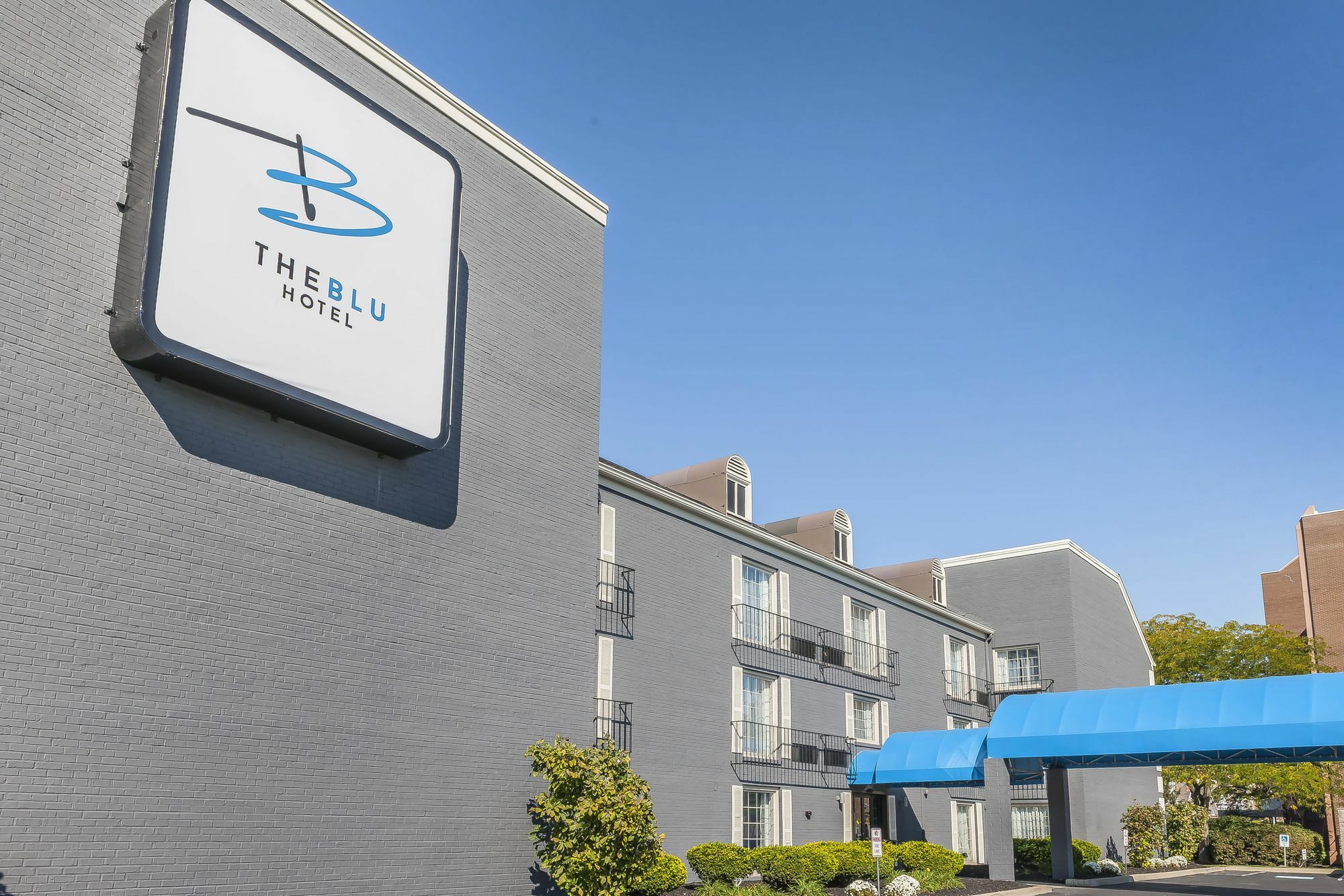The Blu Hotel Blue Ash Cincinnati, Ascend Hotel Collection エクステリア 写真