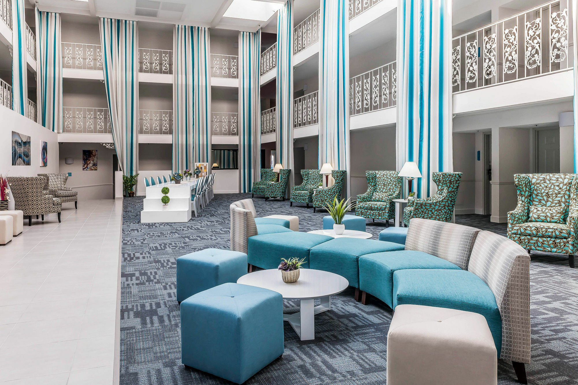 The Blu Hotel Blue Ash Cincinnati, Ascend Hotel Collection エクステリア 写真